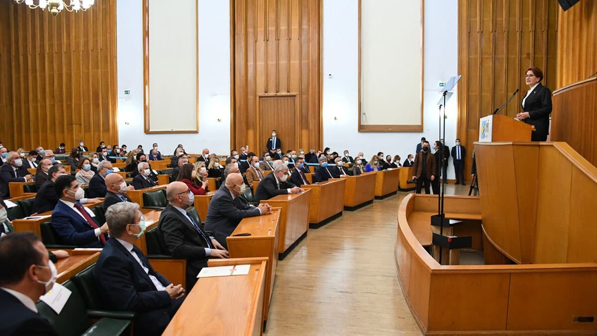 Boğaziçi'nde sokak çatışmasına izin vermeyin