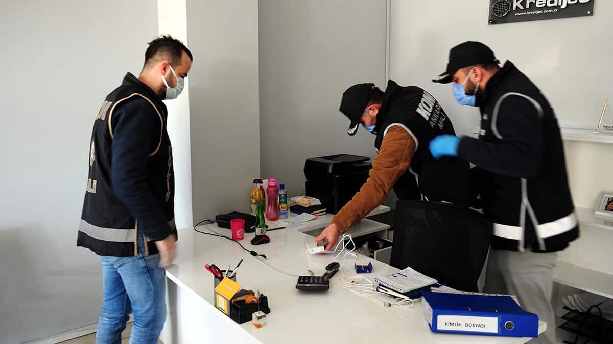 Ankara'da jet kredi operasyonu: 21 gözaltı