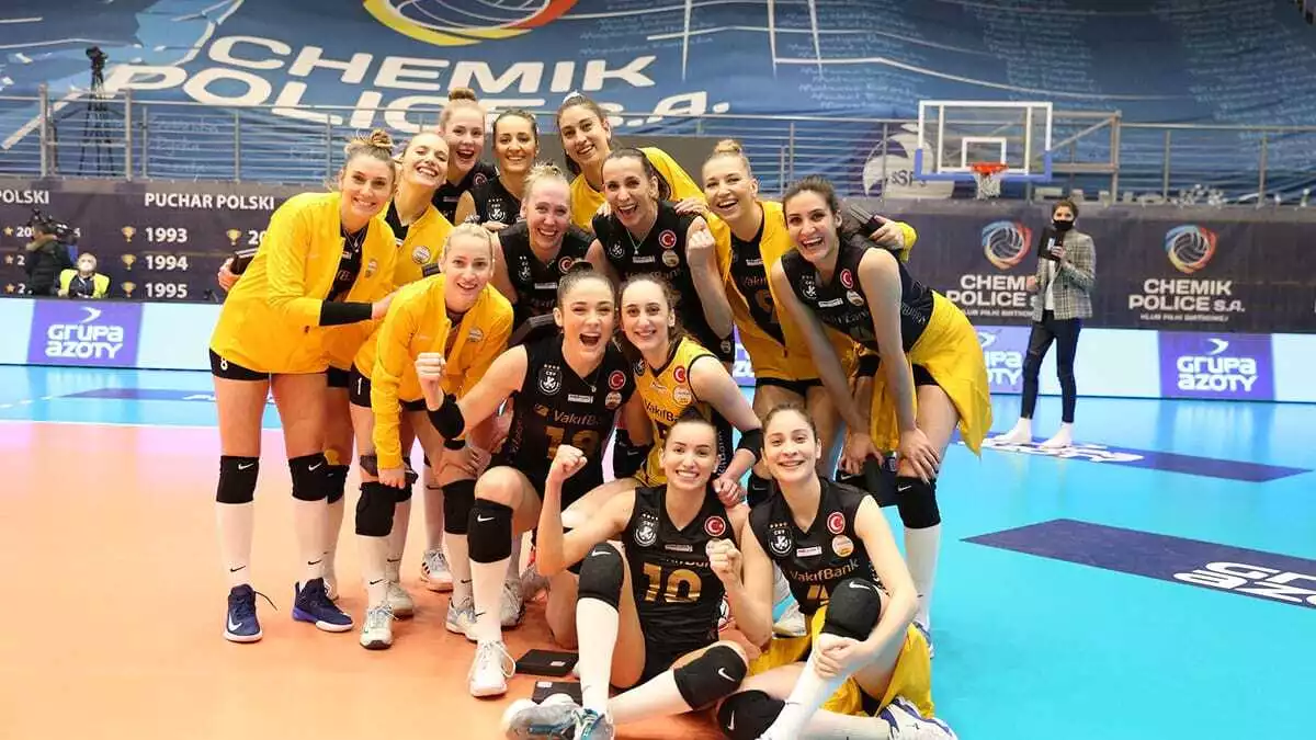 Vakıfbank sahadan mutlu ayrıldı