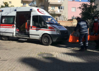 İki genç kız intihar girişiminde bulundu