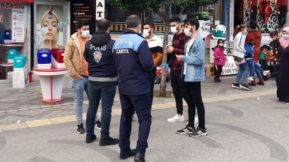 Bağcılar zabıtasından mutasyonlu virüs operasyonu