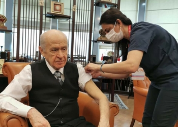 Devlet Bahçeli aşısının ikinci dozunu yaptırdı