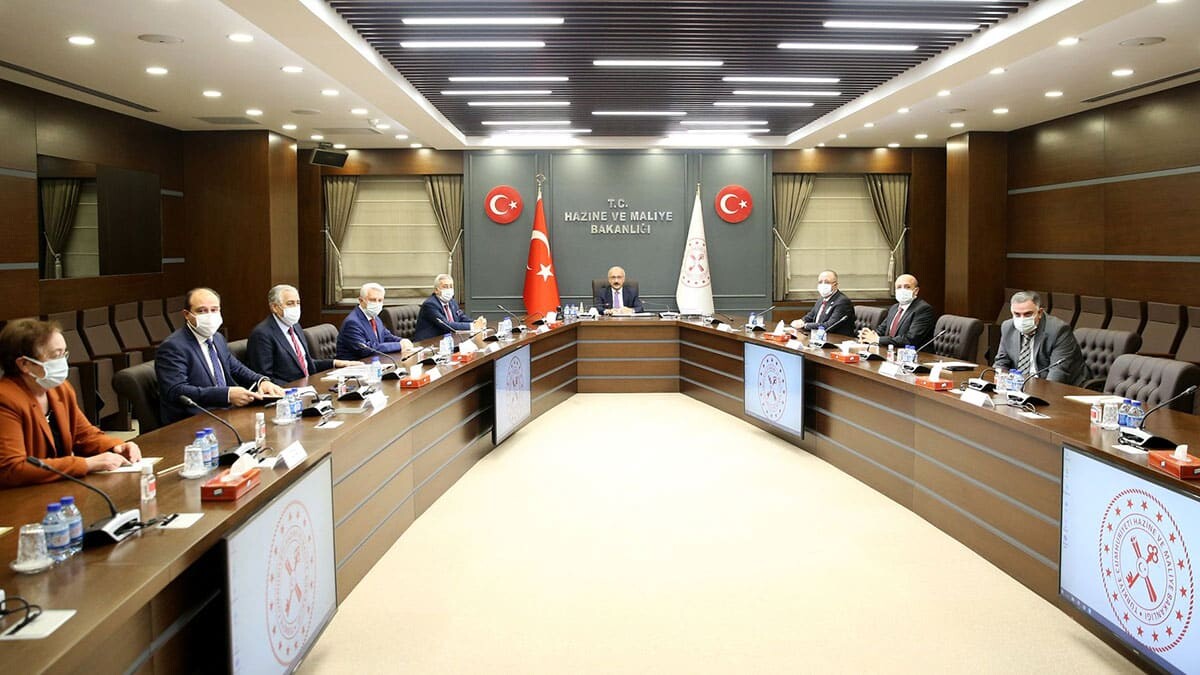 Elvan: Esnafımızı yalnız bırakmayacağız