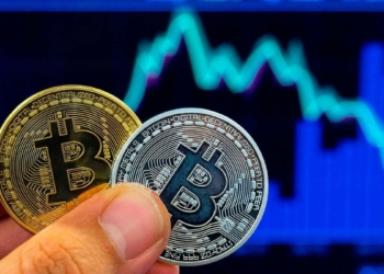 Bitcoin 50.000 dolara geriledi