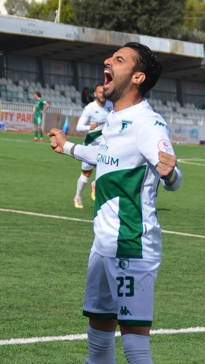 Ozan liglere damga vurdu