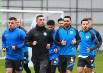 Çaykur Rizespor'da Sumudica'dan oyunculara uyarı