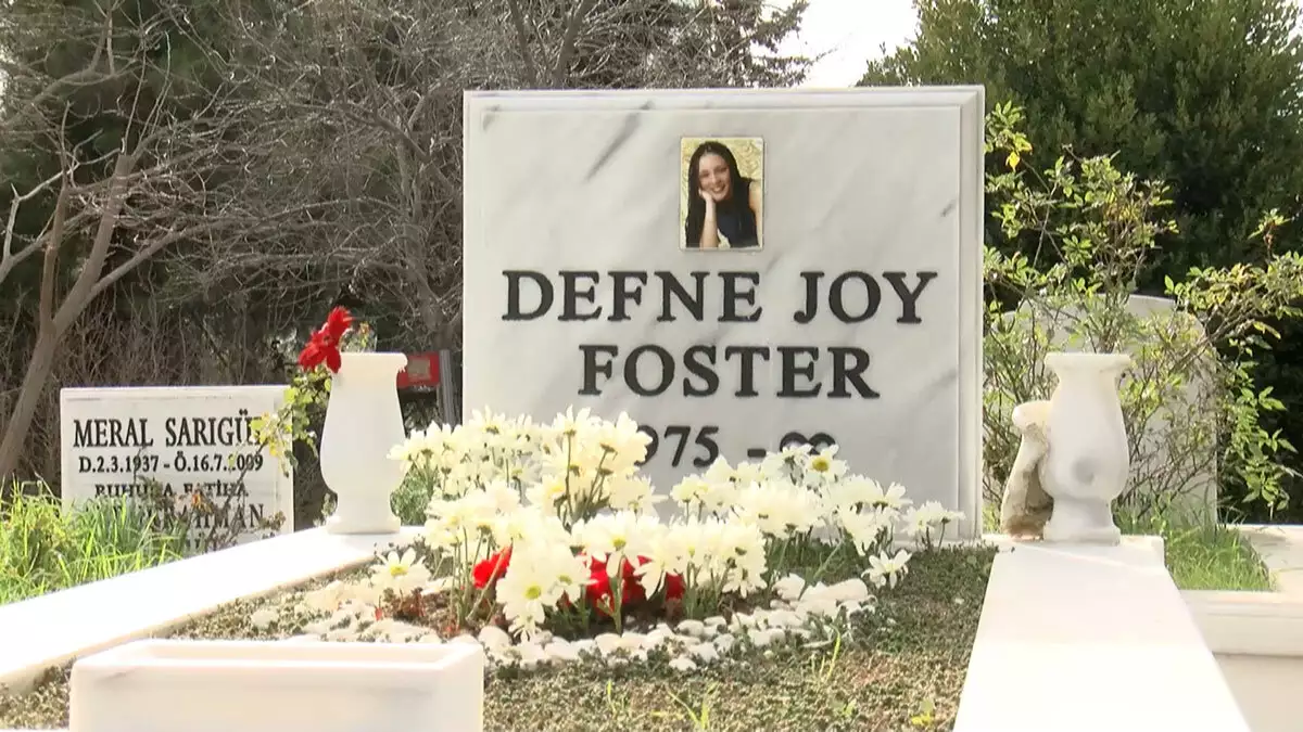 Defne joy foster ölümünün 10'uncu yılında anıldı