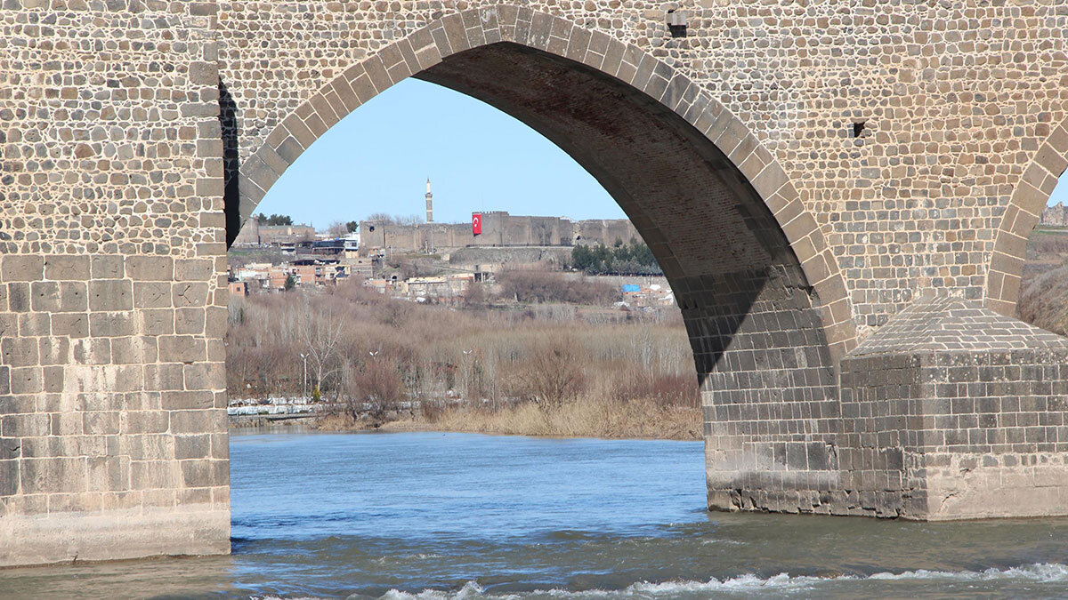 Diyarbakır'ın tarihi mekanlarında 'kısıtlama' sessizliği