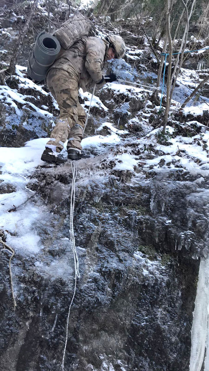 Eren-8 Amanoslar operasyonu; 7 depo imha edildi