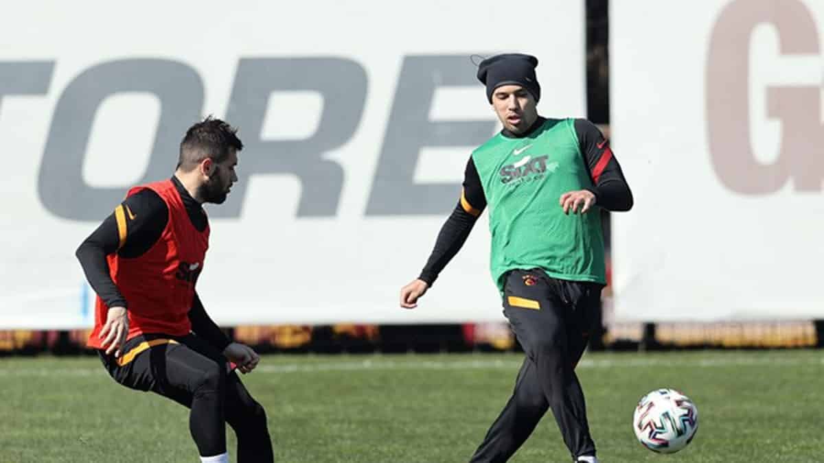 Sofiane Feghouli takımla birlikte çalıştı