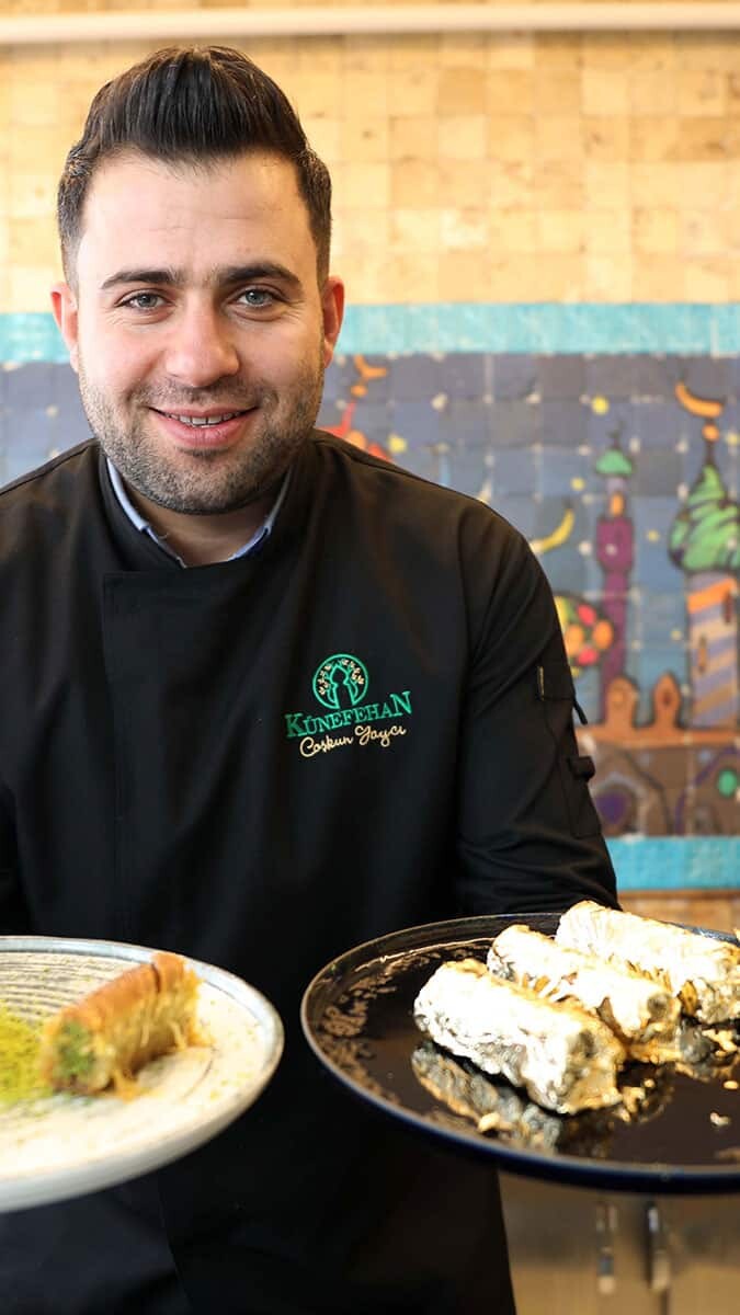 Burma kadayıfı 24 ayar altınla kapladı