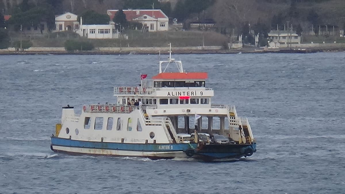Gökçeada ve Bozcaada'ya feribot seferleri yapılamıyor