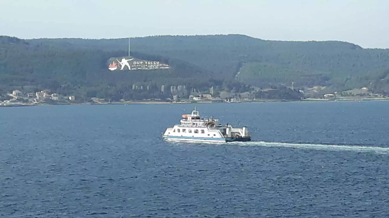 Yarın gökçeada-kabatepe ve bozcaada-geyikli hatlarında tarifeli sefer yapılamayacak.