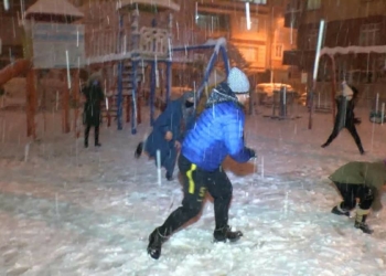 İstanbul'da kar yağışı gece boyu sürdü