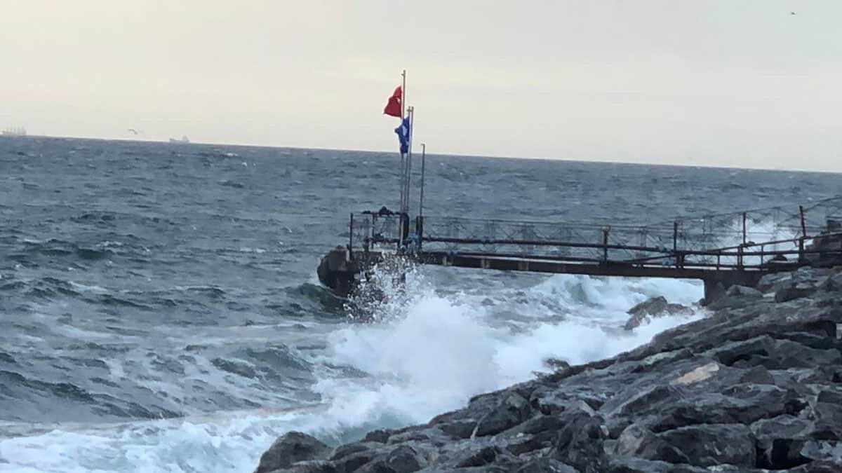 Lodos İstanbul'da etkili oluyor