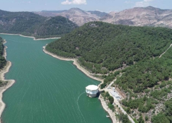 İzmir'de rekor yağışla barajlar bir gecede doldu