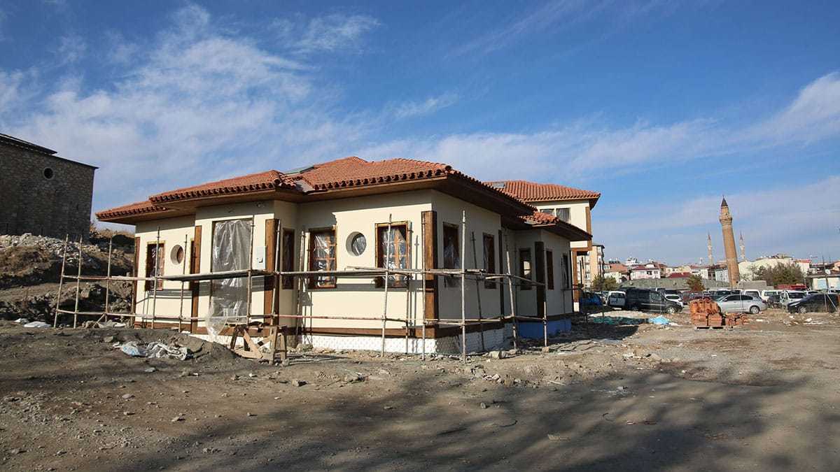 Kale Projesi tarihi evleri yeniden ayağa kaldırılacak