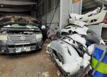 Kar yağdı kaportacılarda yoğunluk oluştu