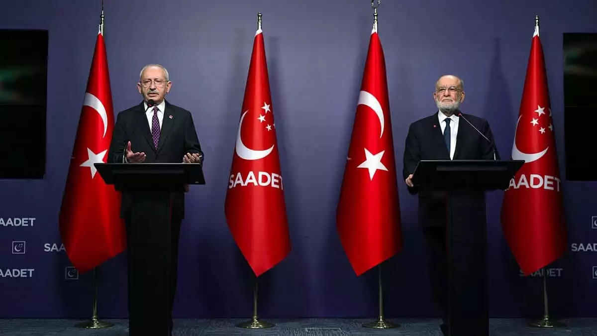 Kılıçdaroğlu, karamollaoğlu'na ziyarette bulundu
