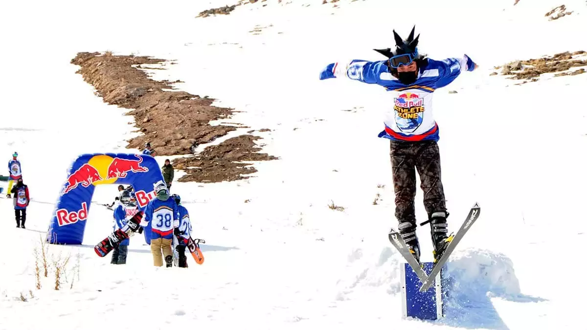 Kış sporları tutkunları erciyes'te yarıştı