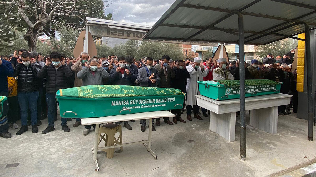 Manisa'da ölü bulunan 4 gençten geriye fotoğrafları kaldı