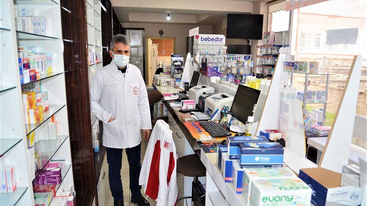 Merdiven altı üretilen maskeleri takanlar koronavirüse yakalanıyor