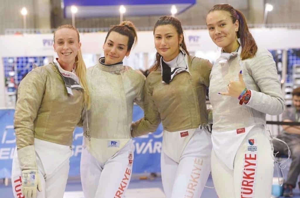 Milli eskrimciler Dünya Kupası maçlarına hazırlanıyor