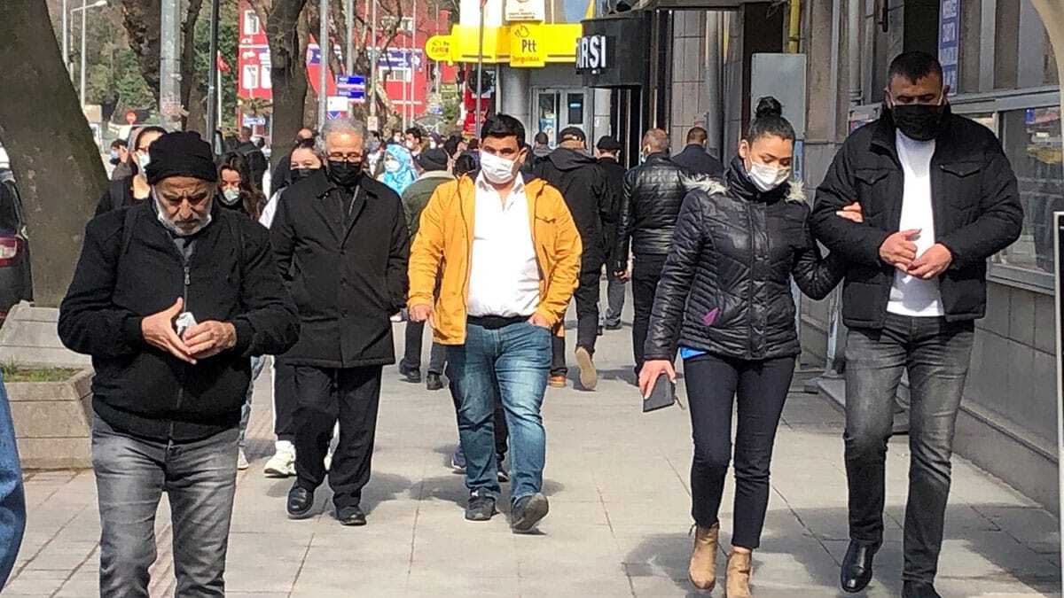 Mutasyonlu virüse rastlanan Zonguldak'ta yoğunluk