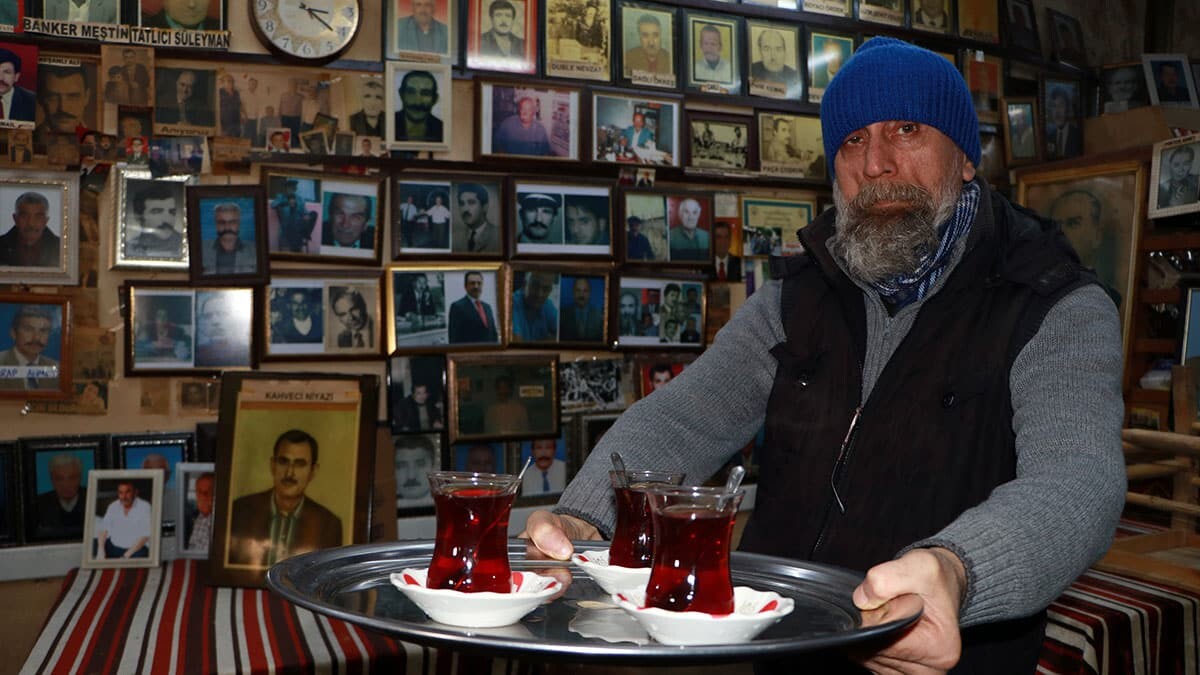 'Ölüler Kahvehanesi' adeta bir müzeye dönüştü