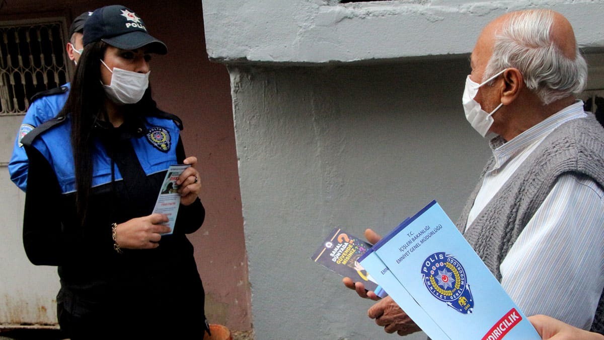 Polis, EBA dolandırıcılarına karşı uyardı