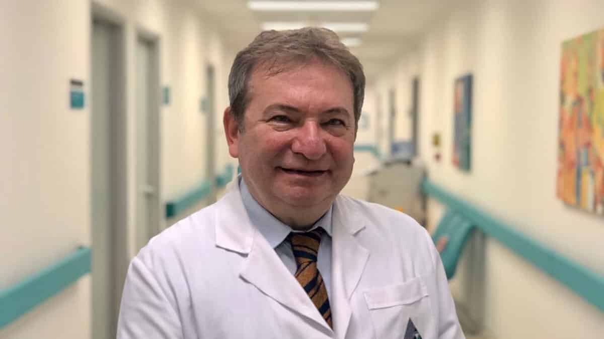 Erkekler de rahim ağzı kanseri aşısı olmalı