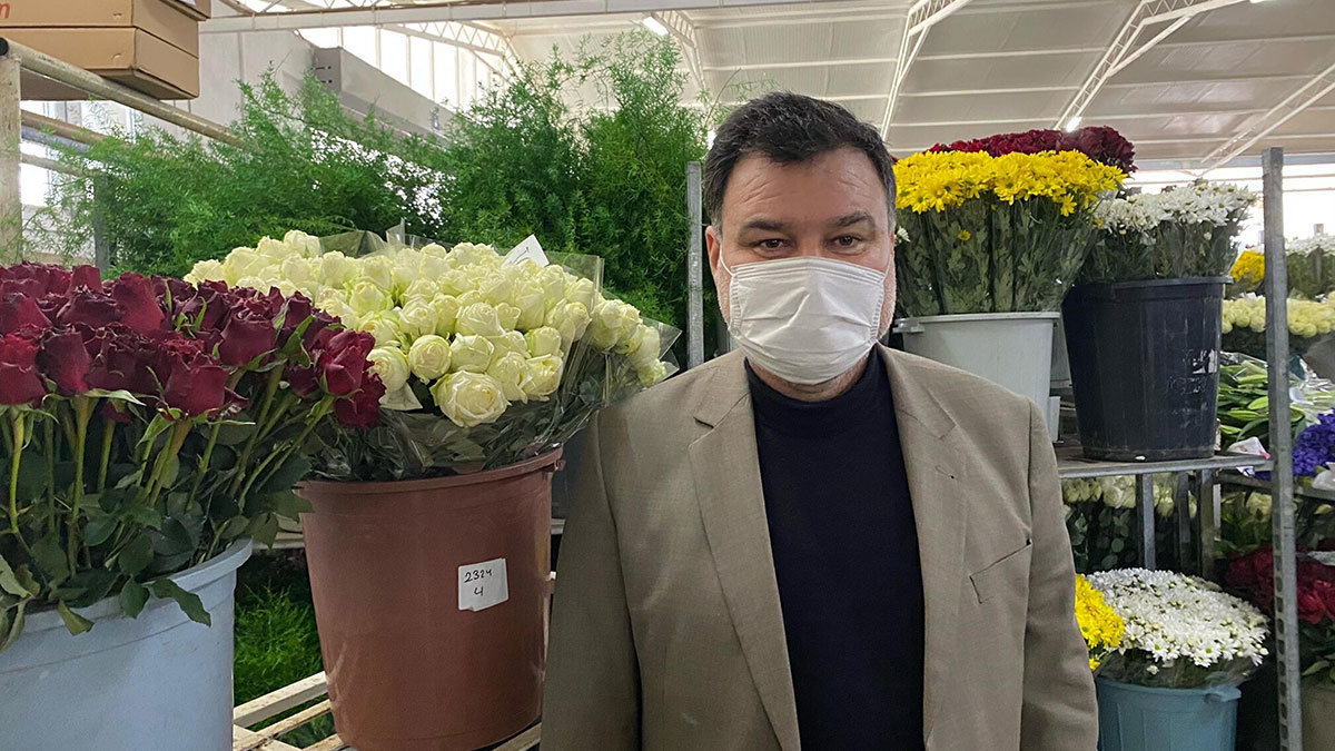 Sevgililer Günü'nde 3 milyon gül satılacak