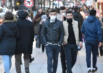 Sigara, koronavirüsten 4 kat daha ölümcül