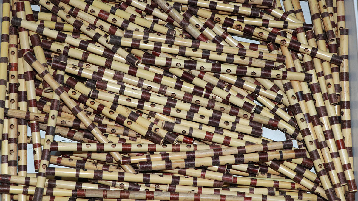 Su kamışını 5 dakikada sipsi haline getiriyor