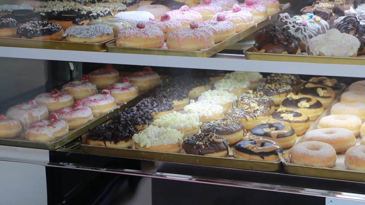 Türk gurbetçi Avrupa'da donut imparatoru oldu