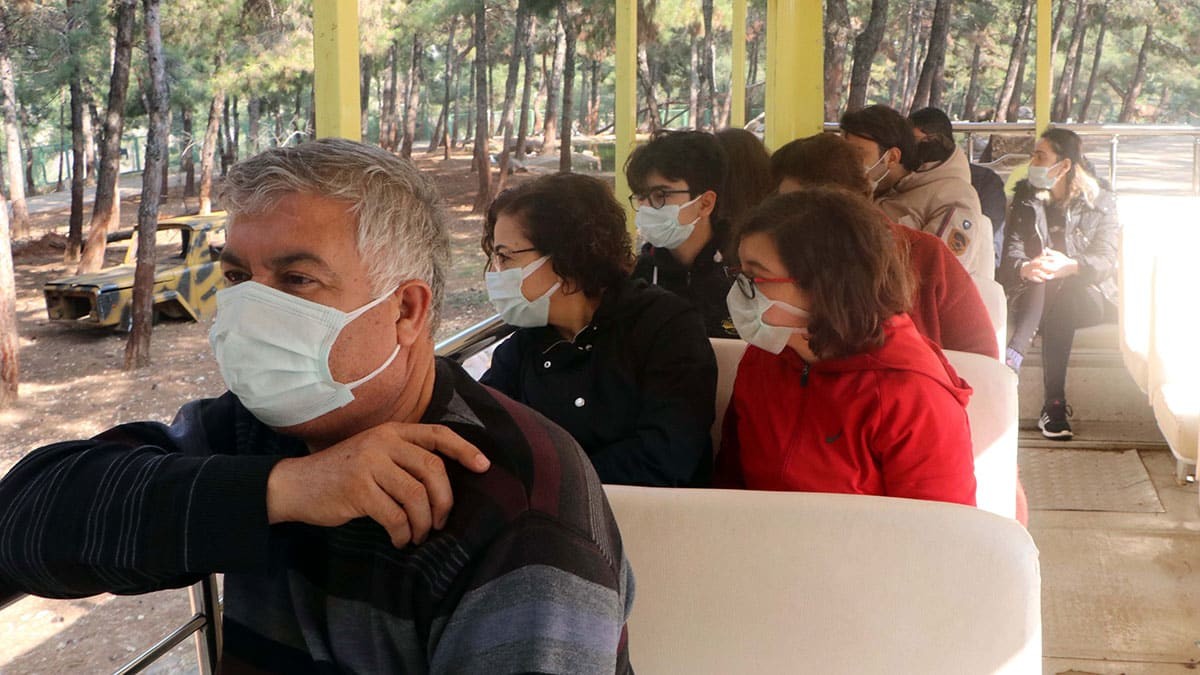 Türkiye'nin ilk ve tek safari parkına yoğun ilgi