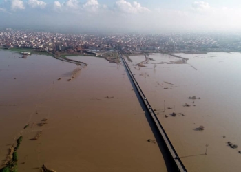Turuncu alarm verilen Ergene Nehri taştı