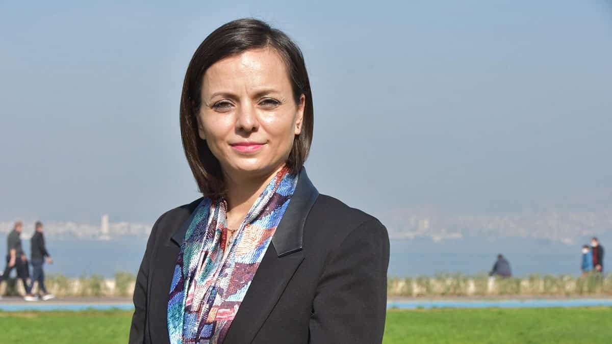 Yanlış yapılaşmadan dolayı su toprakla buluşmuyor