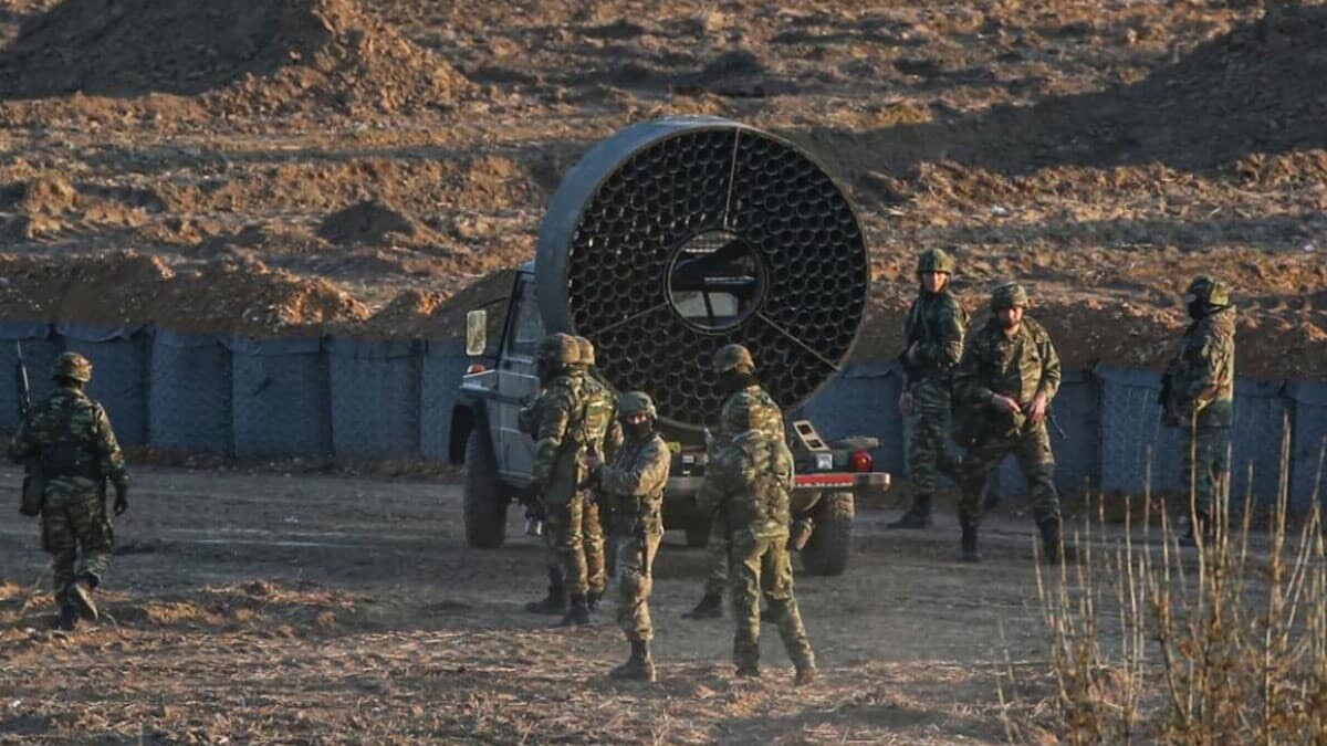 Yunanistan'da asker maaşı krizi