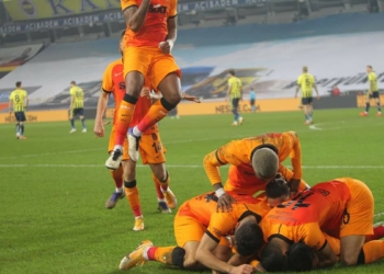 Galatasaray bir tarihi galibiyete imza attı
