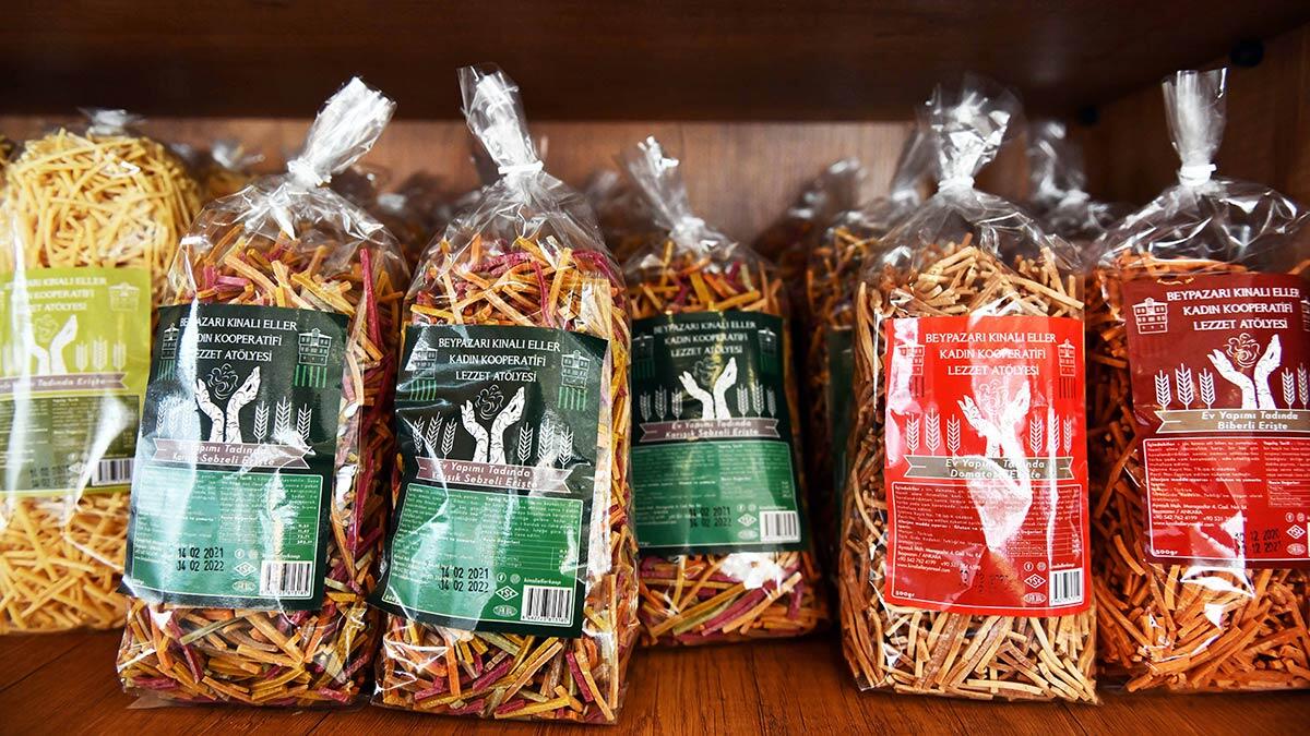 Hijyenik ortamda ürettiği lezzetli ve sağlıklı ürünleri, Başkent Market, Fabrika Satış Mağazaları ve büfeler aracılığıyla tüketicilere ulaştırmaya devam eden Halk Ekmek Fabrikası, Ankara’da bayilik uygulaması başlattı.