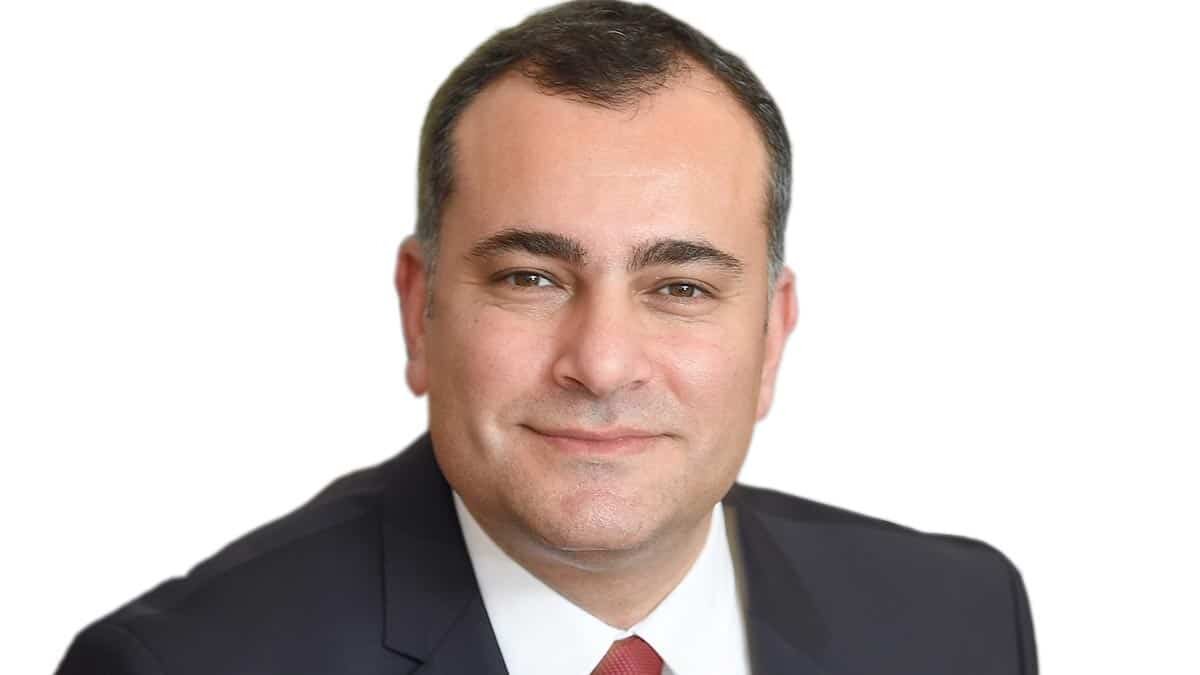 Kadınların sesinin kısılmak istendiği bir dönem