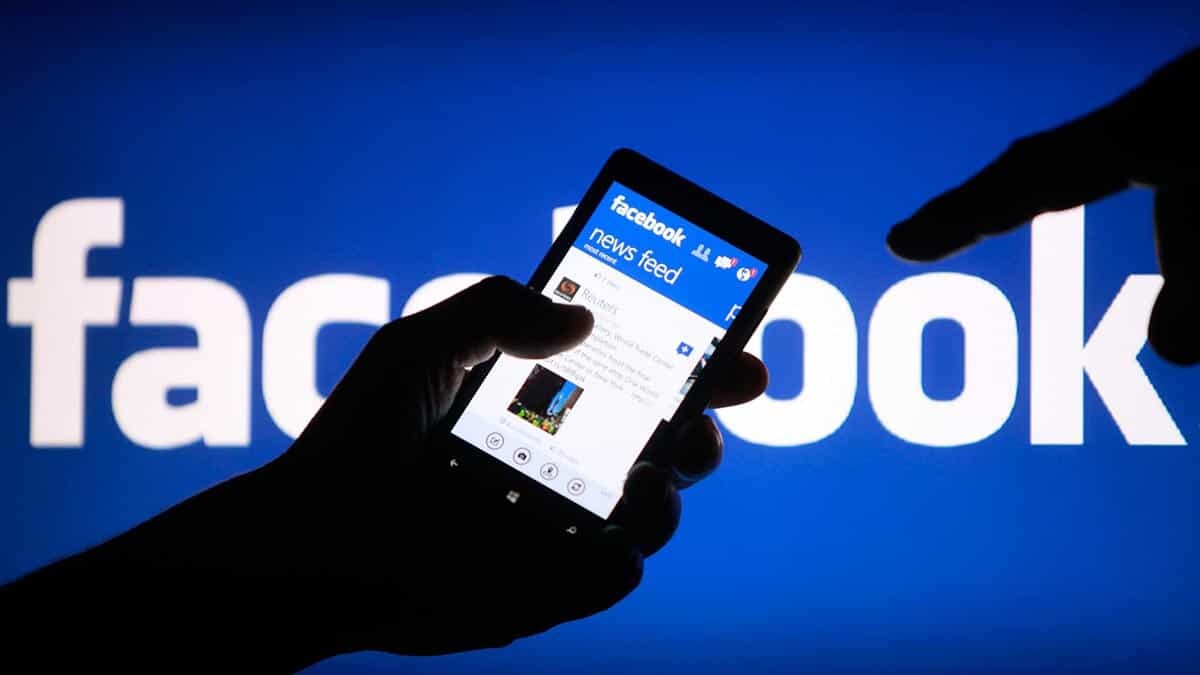 Facebook'a soruşturma açıldı