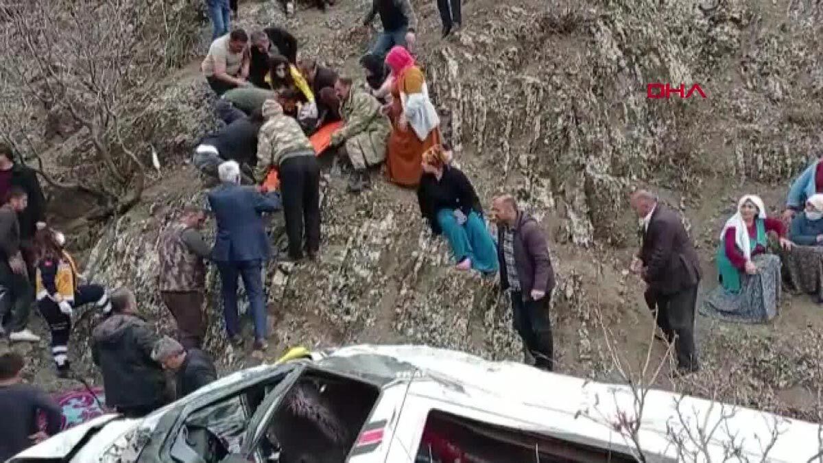 Feci kaza; Öğrenci servisi uçuruma yuvarlandı