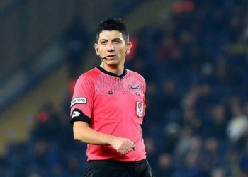 Beşiktaş Fenerbahçe derbisi VAR hakemi açıklandı