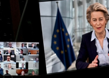 Aşı programına İngiltere'de dahil olacak