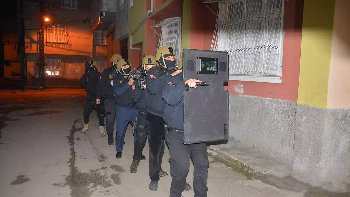 Adana'a terör örgütü pkk/kck operasyonu