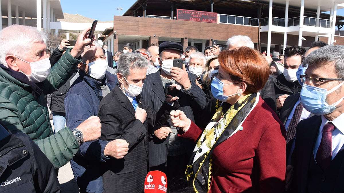 Akşener: Ümit Özdağ'a hayatta başarılar