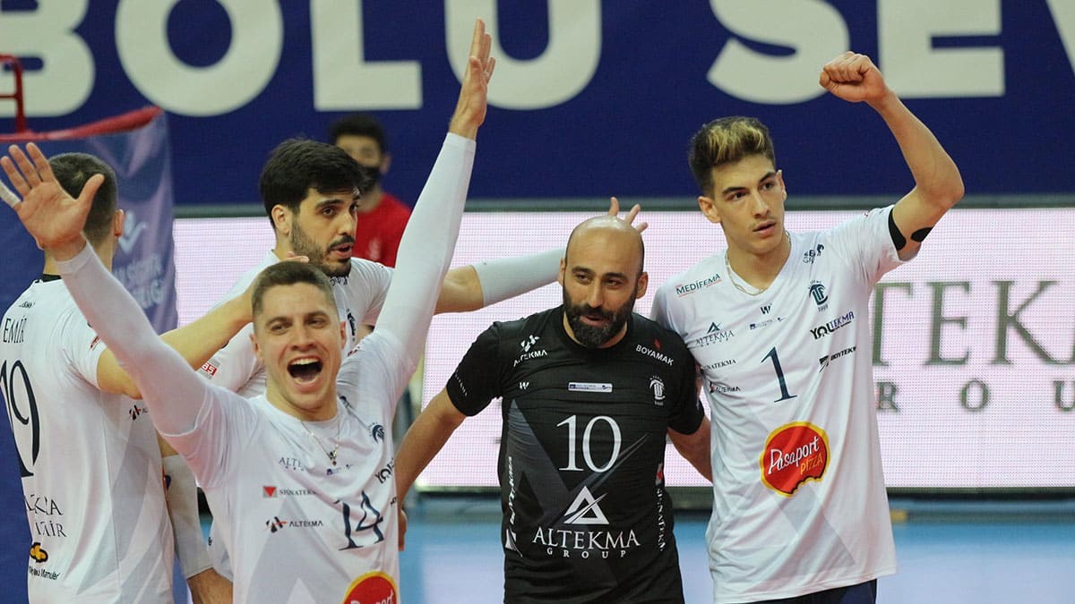 Altekma sergilediği performansla alkış topladı