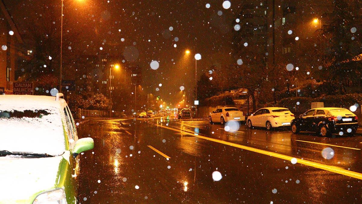 Ankara'da yoğun kar yağışı